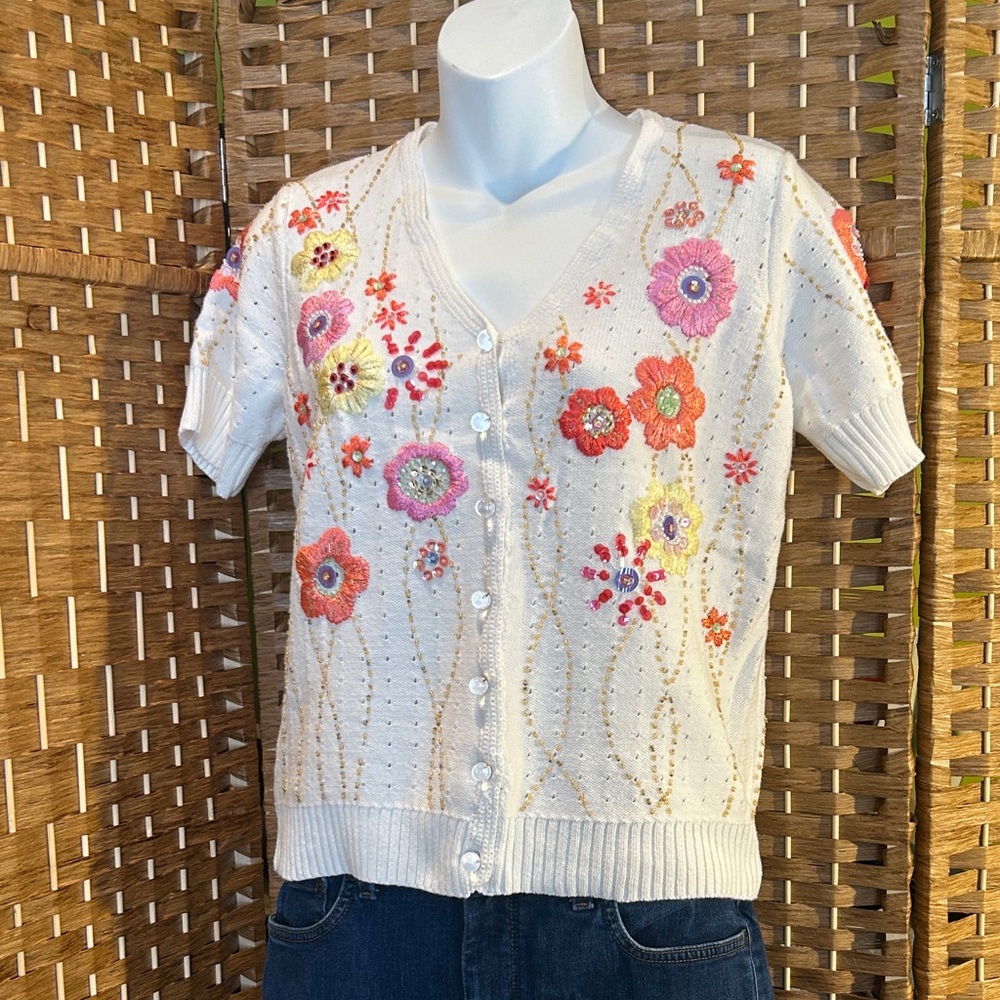 Embroidered Floral Beaded Cardigan Cottagecore Boho Grannycore Susan Bristol